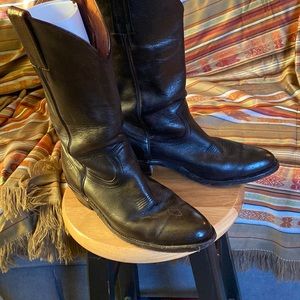 Frye.. Made in USA cowboy, western boots